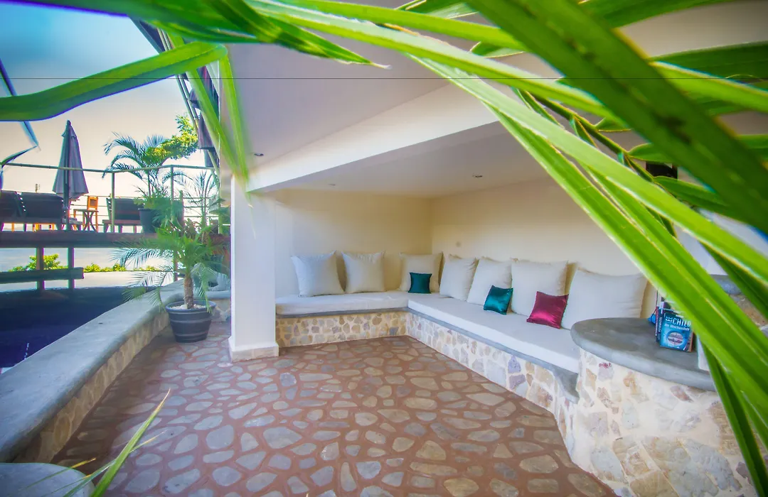 Issimo Suites Boutique Hotel & Spa (Adults Only)-1